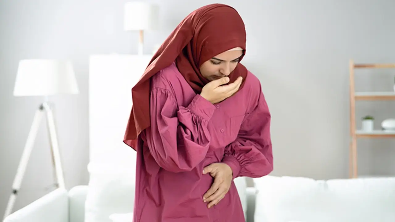 apakah Muntah Membatalkan Puasa